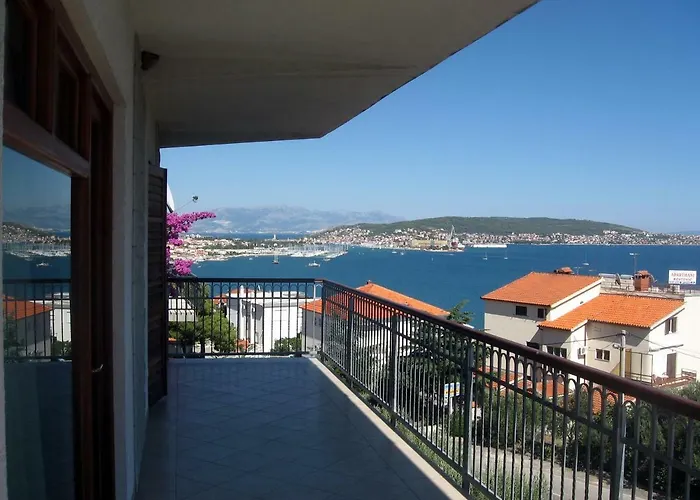 With Splendid Sea View Apartament *