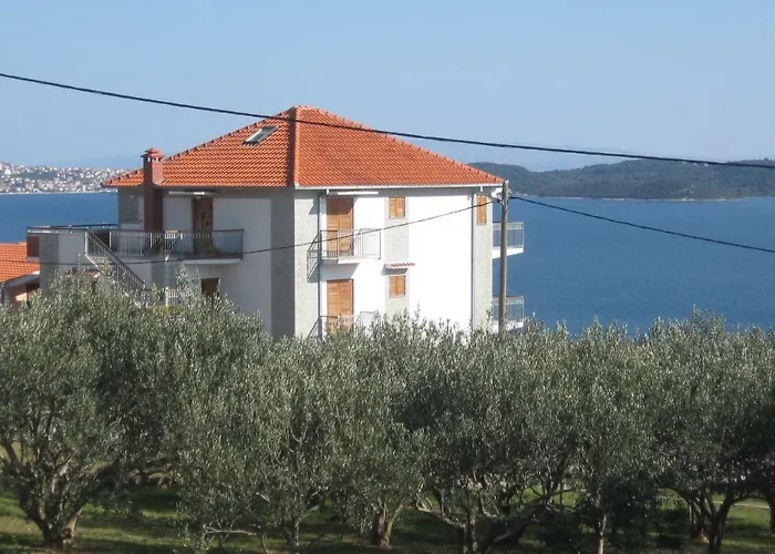 With Splendid Sea View Apartament *