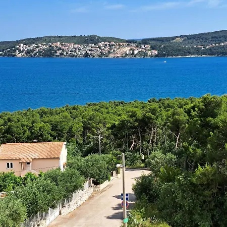 With Splendid Sea View