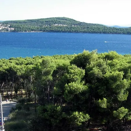 With Splendid Sea View * Traù
