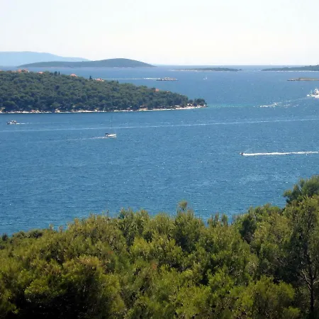 With Splendid Sea View * Traù