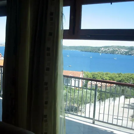 With Splendid Sea View Appartamento