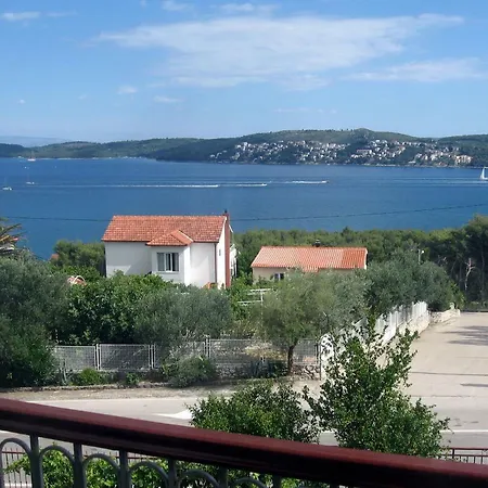 With Splendid Sea View * Traù